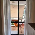 Family-friendly At 21 Dhjetori W/self Check-in *