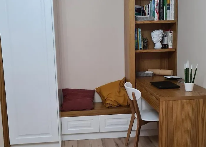 Family-friendly At 21 Dhjetori W/self Check-in *