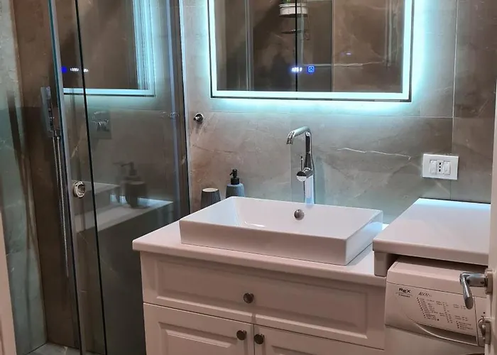 Apartament Family-friendly At 21 Dhjetori W/self Check-in *