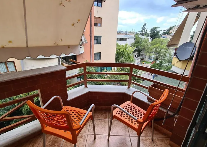 Apartament Family-friendly At 21 Dhjetori W/self Check-in Tirana